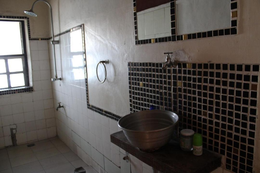La Guesthouse Etoile Котону Екстер'єр фото