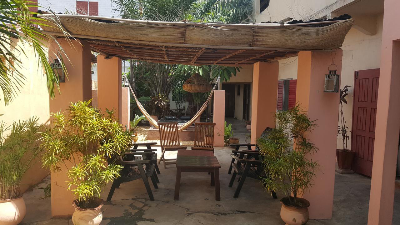 La Guesthouse Etoile Котону Екстер'єр фото